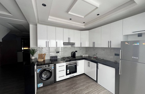 Anza Apartment | Quiet apartment close to the sea