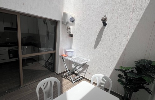 Anza Apartment | Quiet apartment close to the sea