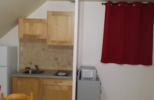 Leves Apartment | Quiet apartment near Chartres city center