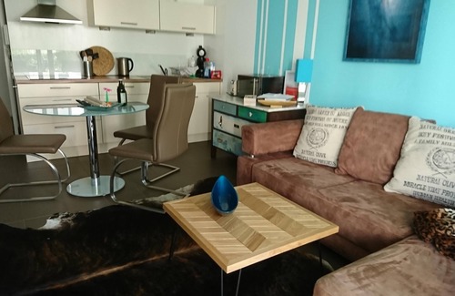 Aschach Apartment | Quiet, central New Apartment with Charm on the Ah with underground space