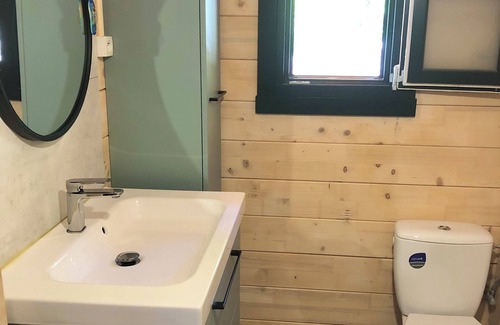 Sulniac Ski Chalet | Quiet chalet for 6 near Golfe du Morbihan