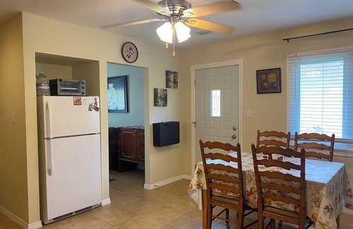 Warm Mineral Springs House | Quiet/Charming 2/2 retreat in North Port, Warm Mineral Springs