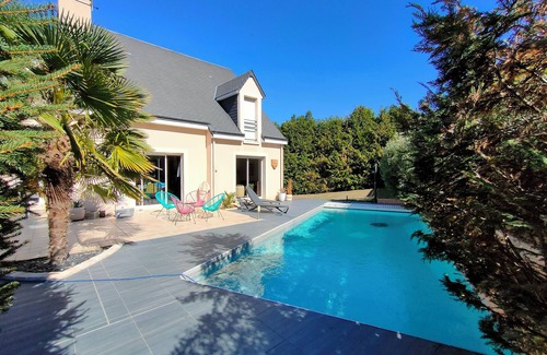 Saint-Saturnin House | Quiet, comfortable house 15 km from the 24-hour Le Mans racetrack.