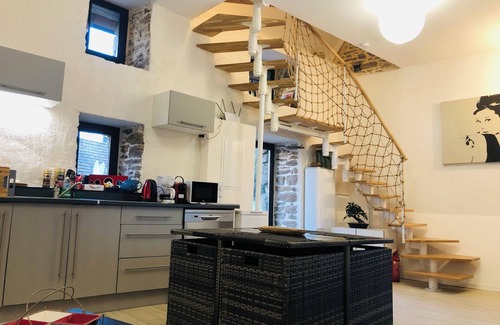 Landevant House | Quiet cottage in an entire peaceful landscape.