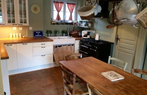 Silhac Villa | Quiet country house with pool view and jacuzzi in the heart of the Ardèche for 12 people