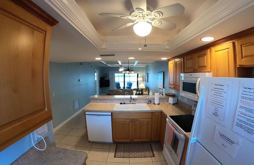 South Island Condo | Quiet end of the island