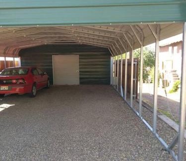 Trinidad Bed & Breakfast | Quiet FULL-SIZE bed close to town 420 friendly