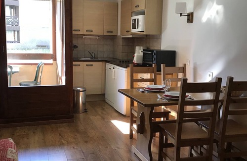 Brides-les-Bains Apartment | Quiet, furnished, 3-star-rated studio at the foot of the 3 Vallées ski area.