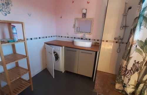 Saint-Jean-de-la-Riviere House | quiet house 500m from the beach and golf 100m