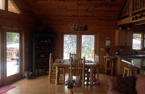 Rye Cabin | Quiet, peaceful log home on 40 acres with nature right out the door.