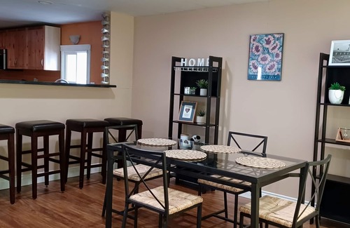 Edson House | Quiet place to stay away from home, located in a very friendly area.