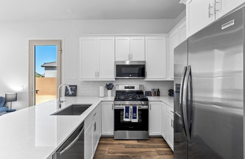 Laveen Village Apartment | Quiet Quarter in Laveen Village