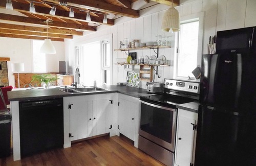 Great Barrington Cottage | Quiet rustic cottage with shared lake access