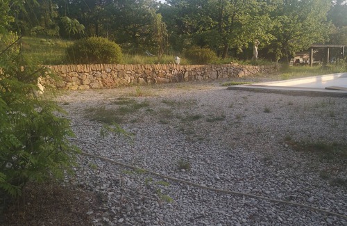 Trets House | Quiet studio in the countryside