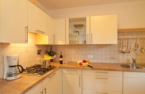 Ortisei Apartment | Quiet, sunny farm in Val Gardena with an impressive landscape