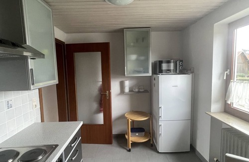 Langenargen Condo | Quietly located vacation apartment with balcony - 4km from Lake Constance