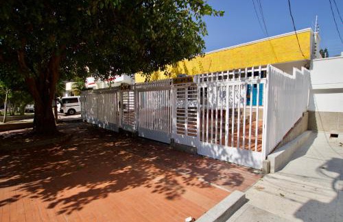 Riomar House | QuillaHost Guesthouse