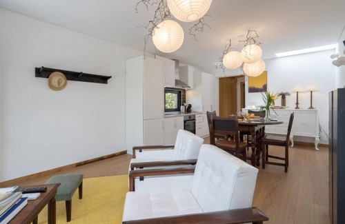 Arco de Baulhe House | Quinta De Fundevila - Private farm - Couple Suite