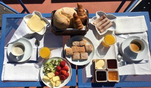 Reveladas House | Quinta do Barrieiro - Art Selection by Maria Leal da Costa