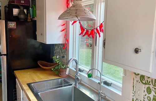 West Chatham House | Quintessential Cape Cod Cottage