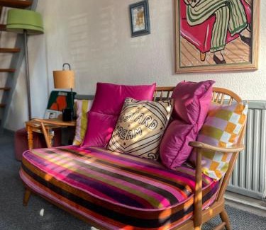 Heworth House | Quirky little end of terrace