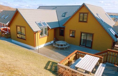 Lerwick House | Quoys Self Catering