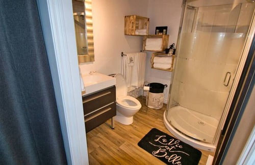 Beauceville Ski Chalet | Réserver et relaxer dans notre SPA 4 saisons