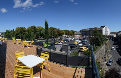 Alleuze Apartment | Résidence Apparten Ville Appartement 4 Personnes