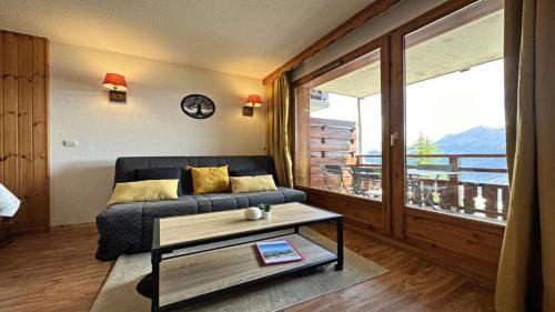 Puy-Saint-Vincent Apartment | Résidence Dame Blanche - DBA208 - APPT 1 CHAMBRE + CABINE - BALCON - 6 PERSONNES - Secteur 1800 MAE-2434