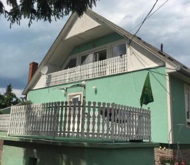 Balatonlelle Apartment | Rózsavölgy Apartman