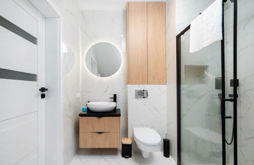 gmina Parzeczew Apartment | Rąbieńska Urban Elegance Apartment by BookingHost