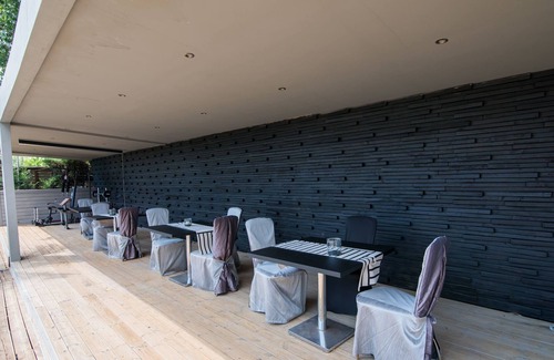 Pallini House | R 1208 Hotel Plaza Premium Rooms with Breakfast