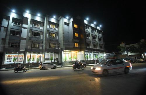 Davanagere Hotel | R Empire Revtree