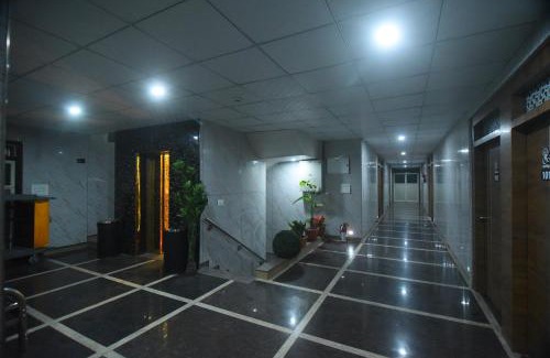 Davanagere Hotel | R Empire Revtree