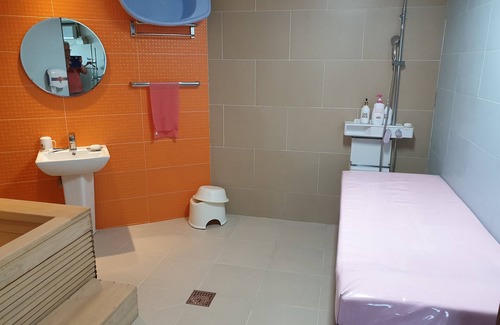 Chungju Hotel | R.I Spa Hotel