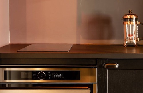 Teigar Apartment | R13 Top Floor Studio