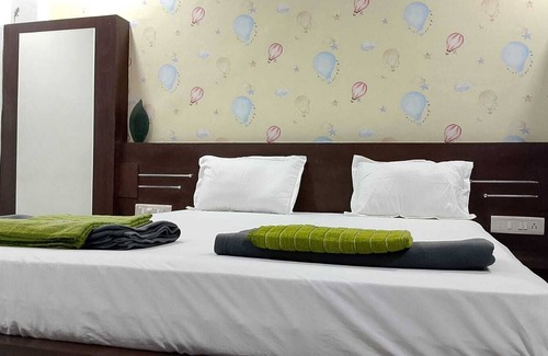 Dadra Hotel | Raj Resort Vapi