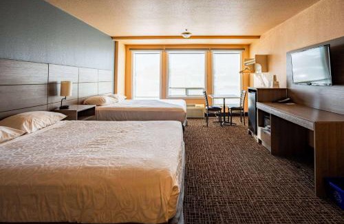 East Kootenay Hotel | Ramada by Wyndham Cranbrook