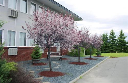 Florenceville-Bristol Hotel | Ramada by Wyndham Florenceville