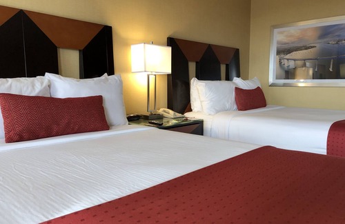 National City Hotel | Ramada by Wyndham San Diego National City