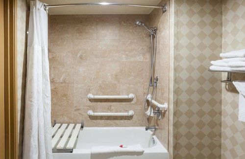 National City Hotel | Ramada by Wyndham San Diego National City