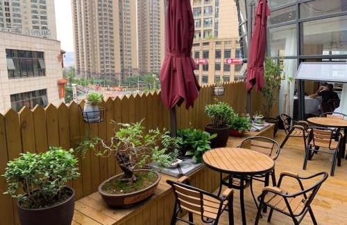 Wuhua Hotel | Ramada Encore by Wyndham Kunming West