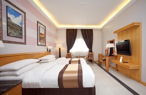 Muscat Hotel | Ramada Qurum Beach Hotel