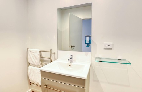 Manurewa Hotel | Ramada Suites by Wyndham Auckland Manukau Pacific Centre