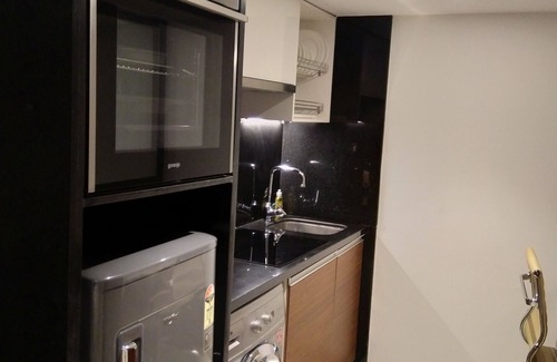 Khar Hotel | Ramee Techome