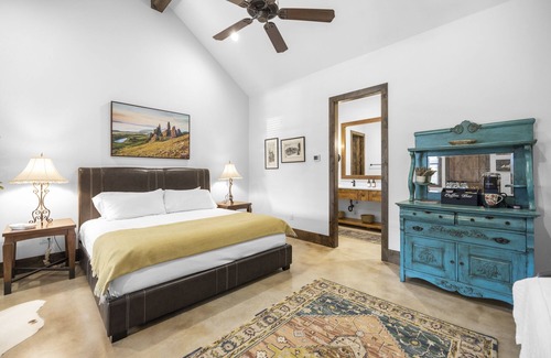 Burnet Cabin | Ranch Resort with party lodge, lazy river and guest suites in the hill country.