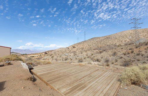 California Desert Cabin | Randsburg historical rectory 3 bedroom home