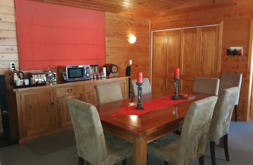 Raetihi Bed & Breakfast | Ranfurly Cottage