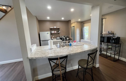 Amherst House | Ransom Creek Retreat