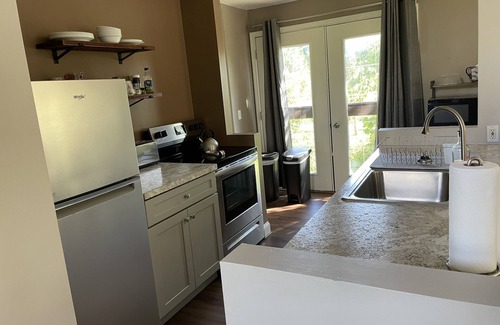 Amherst House | Ransom Creek Retreat